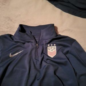 Nike Dri-Fit USA Soccer Pullover